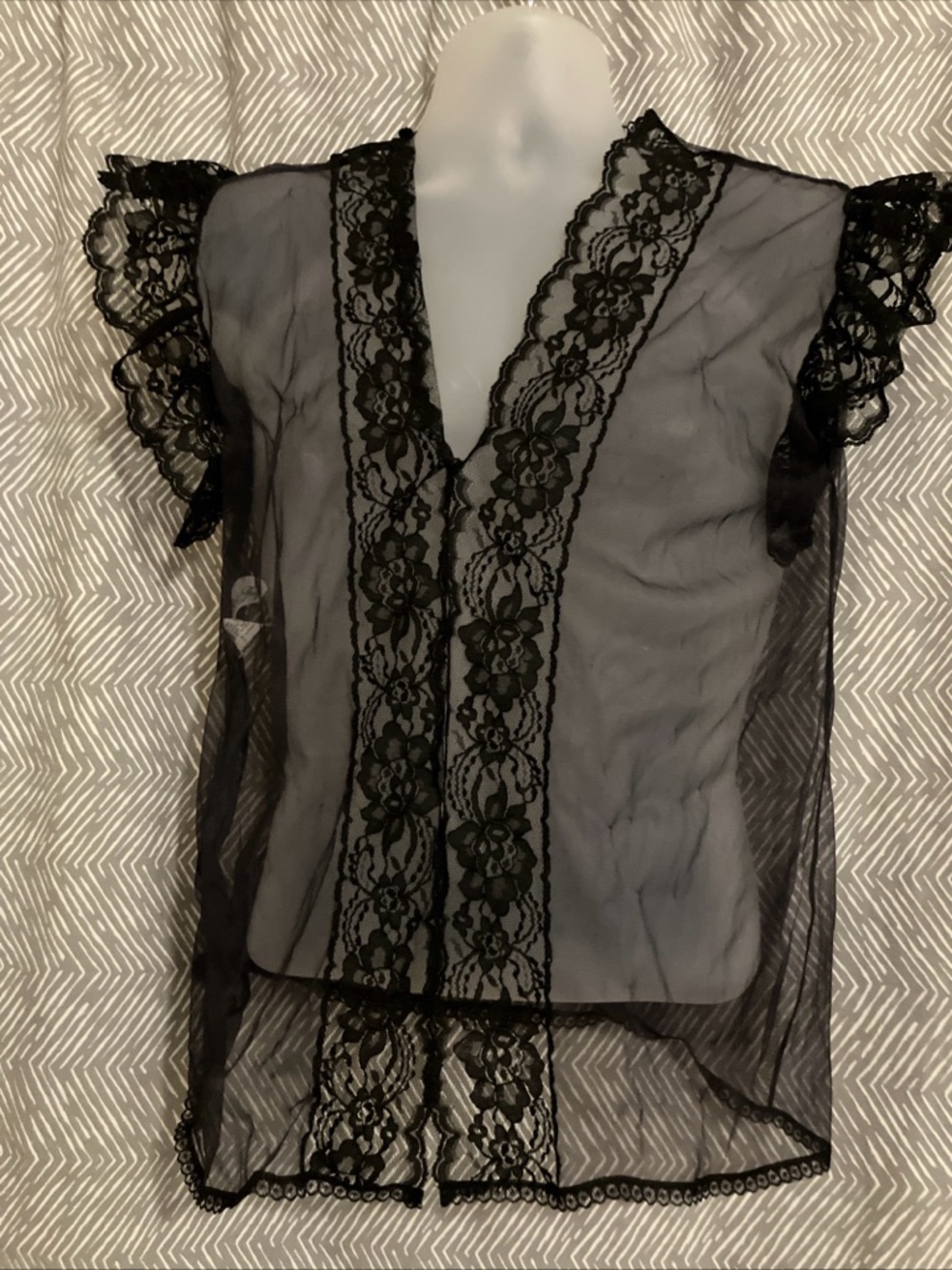 Vintage Alana Gale Sheer Robe Lingerie Coverup Lace Trim size S Black